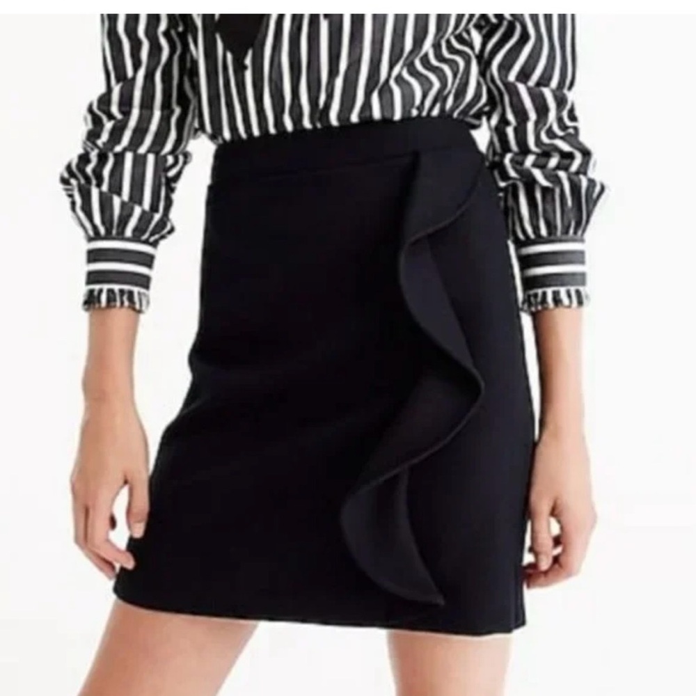 J.Crew Black Wool Ruffle Front Mini Skirt Size 0 Tailored Feminine Chic